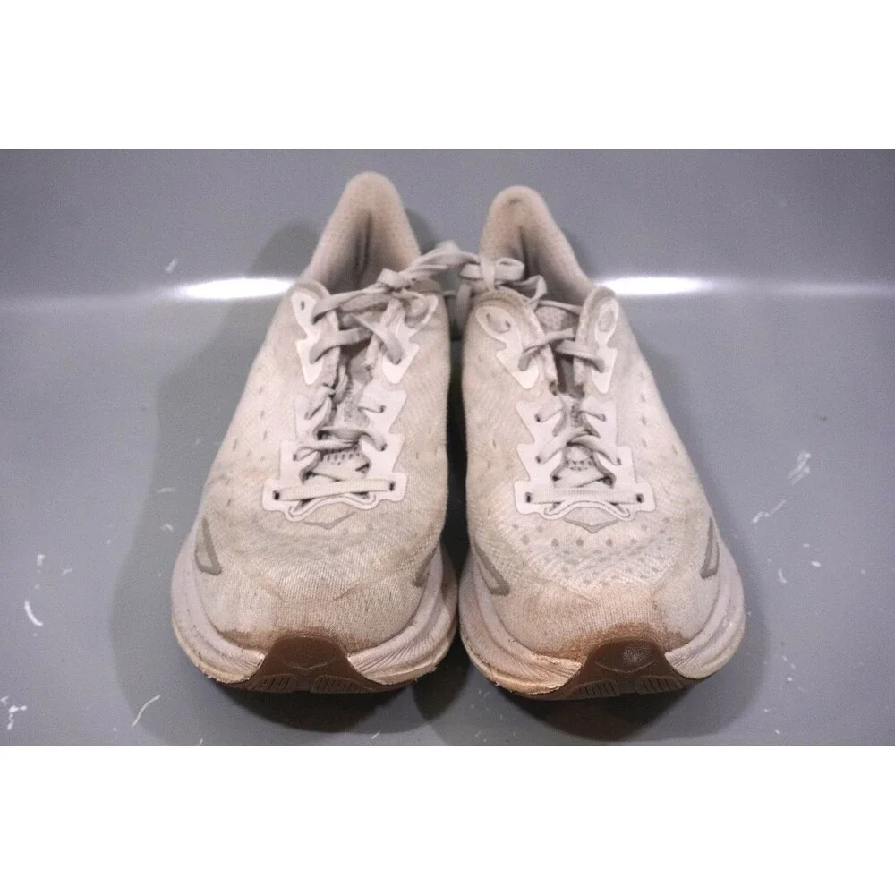 Hoka One One hoka one